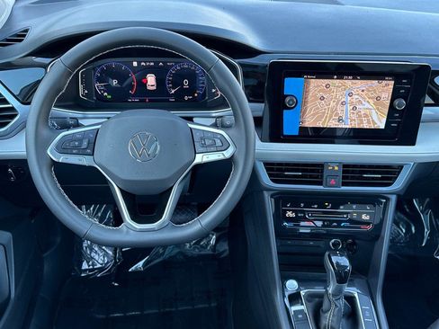 New 2026 Volkswagen Taos SEL image 13