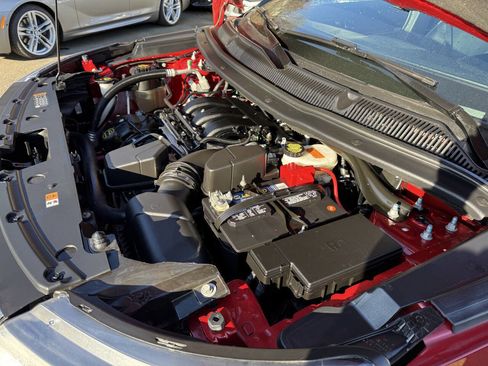 Used 2019 Ford Explorer Limited w/ Class III Trailer Tow Package image 35