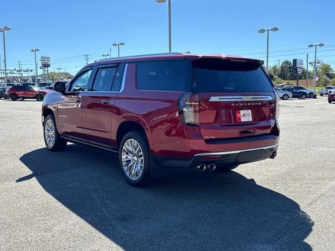 Certified 2024 Chevrolet Suburban High Country w/ Advanced Technology Package image 6