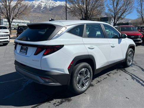 New 2026 Hyundai Tucson Blue SE AWD/4WD image 7