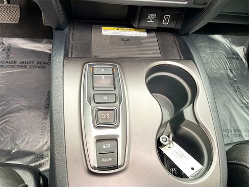 Used 2023 Honda Passport EX-L image 16