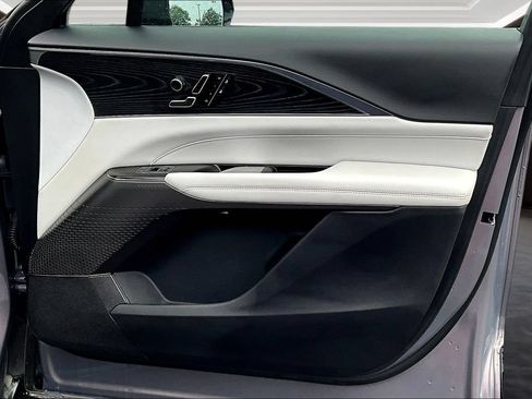 Certified 2025 Cadillac Lyriq Sport w/ LPO, Floor Liner Package AWD/4WD image 28
