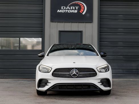 Used 2022 Mercedes-Benz E 350 Sedan image 2