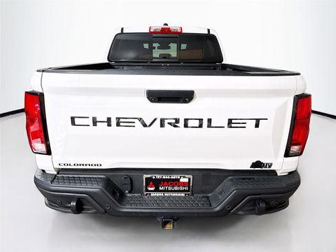 Used 2024 Chevrolet Colorado ZR2 w/ ZR2 Bison Edition image 6
