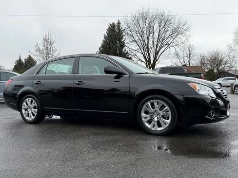 Used 2008 Toyota Avalon XLS image 19