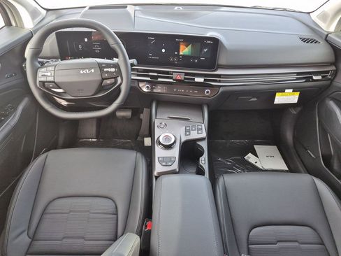 New 2026 Kia Sportage SX Prestige image 13