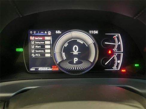 Used 2019 Lexus ES 300h w/ Luxury Package image 18