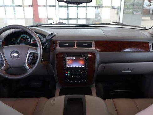 Used 2012 Chevrolet Tahoe 4WD Hybrid image 32