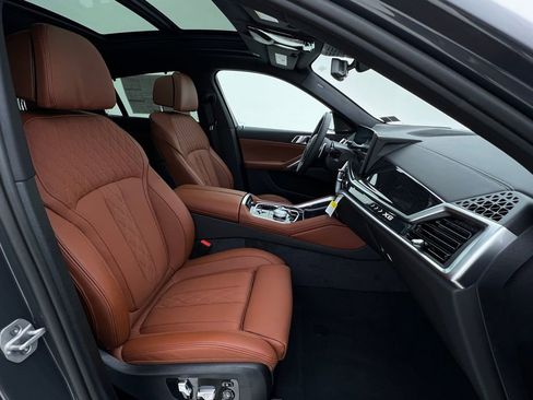 New 2026 BMW X6 xDrive40i w/ Executive Package image 13