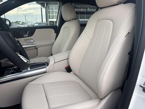 Used 2026 Mercedes-Benz GLA 250 image 11