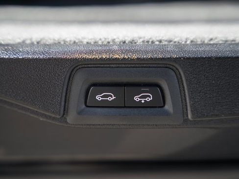 Used 2020 BMW X7 xDrive40i w/ Premium Package image 13