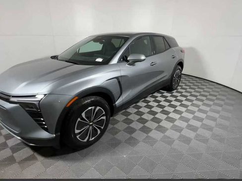 New 2026 Chevrolet Blazer EV LT image 15