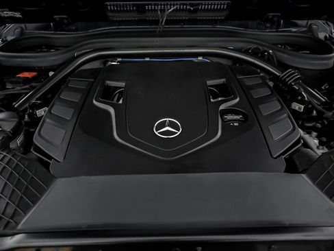 Used 2021 Mercedes-Benz G 550 image 12