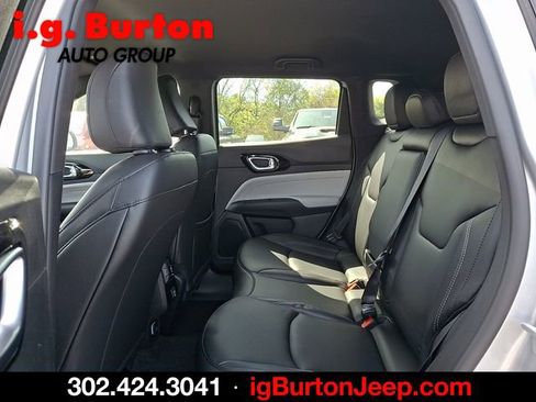 New 2026 Jeep Compass Limited image 6