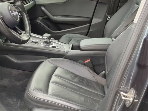 Used 2017 Audi A4 2.0T Premium image 14