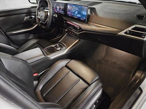 Certified 2025 BMW 330i Sedan w/ M Sport Package image 21