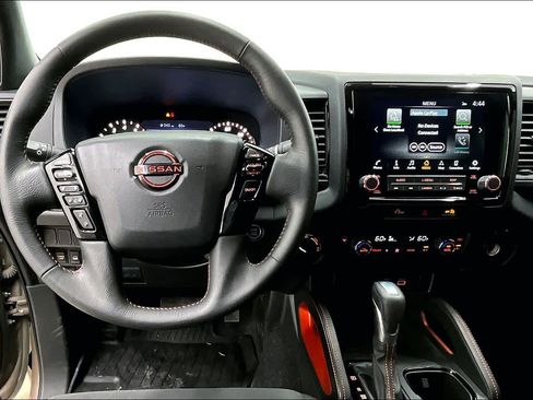 Used 2024 Nissan Frontier PRO-4X w/ Off-Road Protection Package image 6