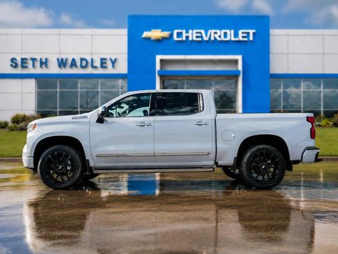 New 2026 Chevrolet Silverado 1500 High Country AWD/4WD image 4
