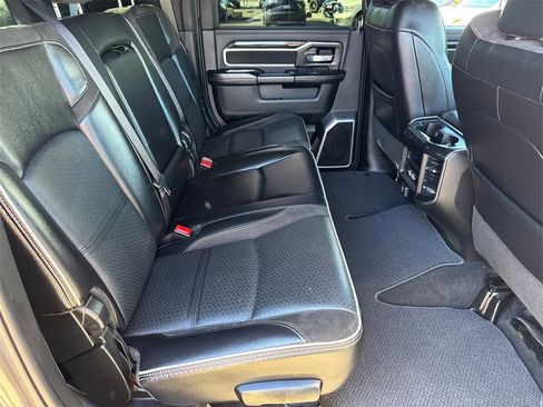 Used 2023 RAM 2500 Laramie w/ Night Edition image 17