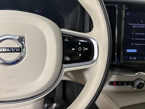 Used 2023 Volvo XC60 B5 Plus w/ Protection Package Premier FWD image 21