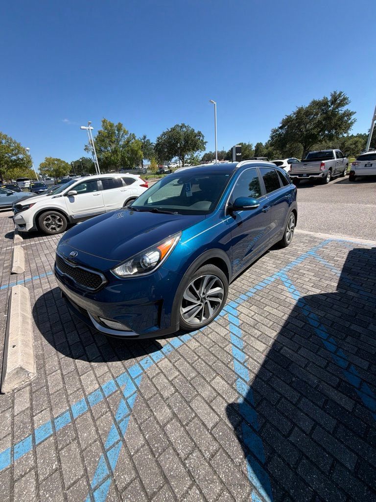 Used 2019 Kia Niro Touring FWD image 21
