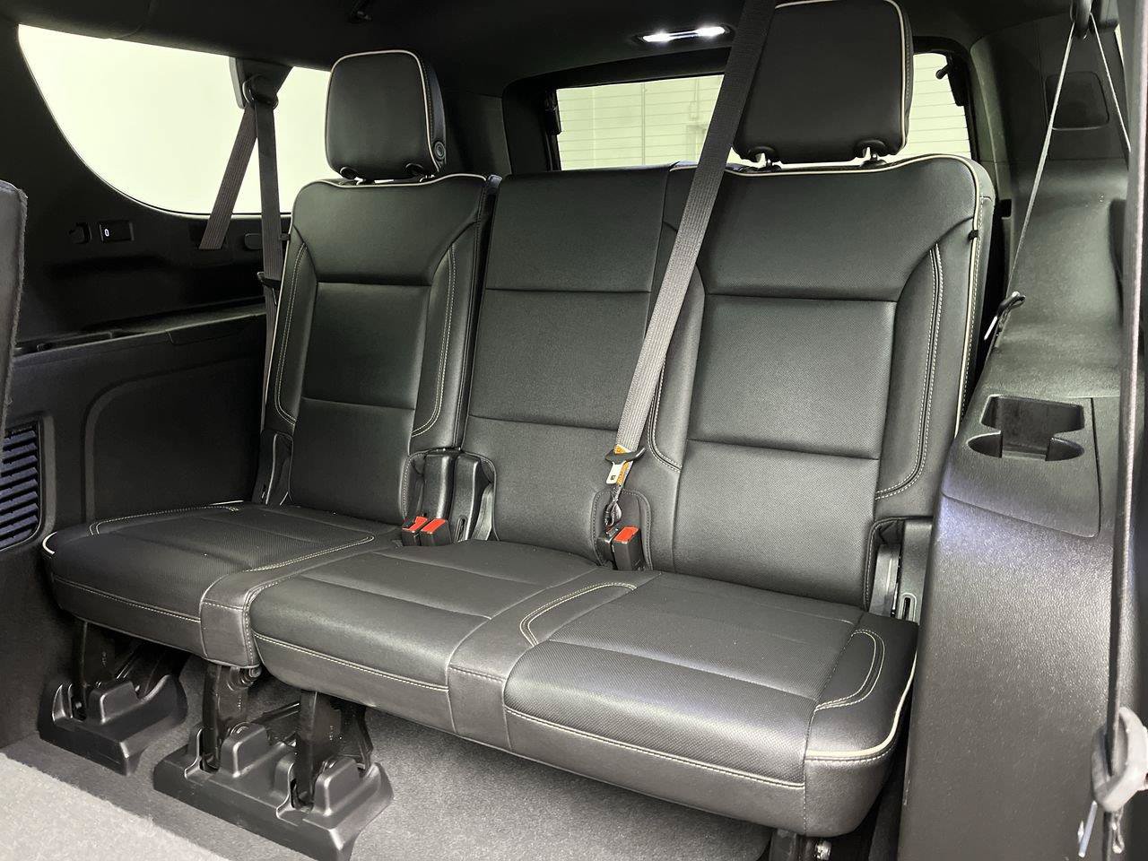 Certified 2022 GMC Yukon XL SLT AWD/4WD image 15