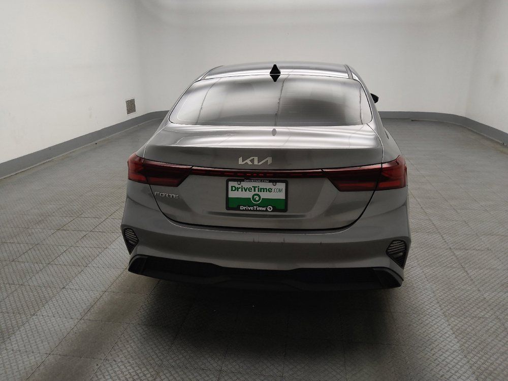 Used 2024 Kia Forte LXS w/ LXS Technology Package FWD image 7