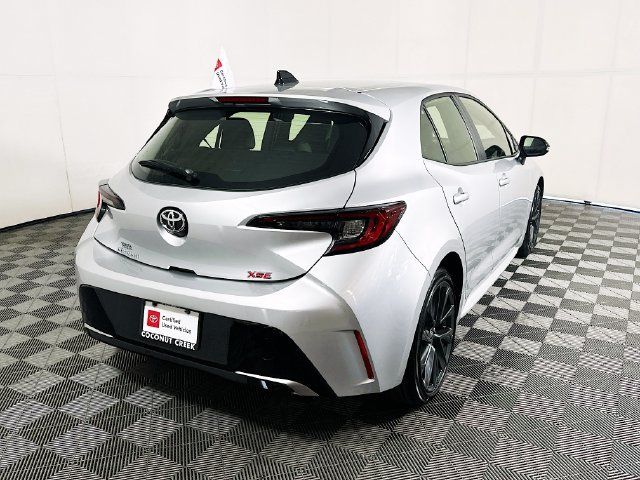 Used 2026 Toyota Corolla XSE FWD image 3