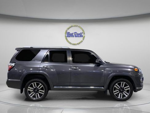 Used 2018 Toyota 4Runner Limited AWD/4WD image 6