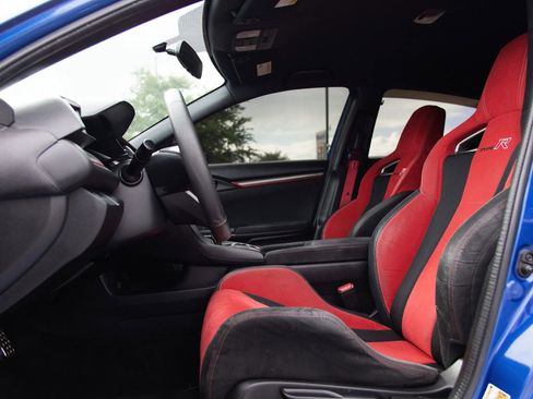 Used 2017 Honda Civic Type R image 21