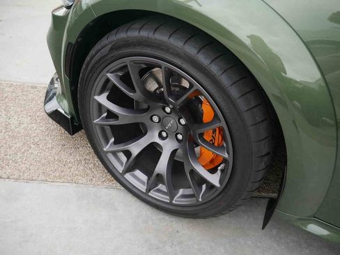 Used 2022 Dodge Charger SRT Hellcat w/ SRT Black Package image 11