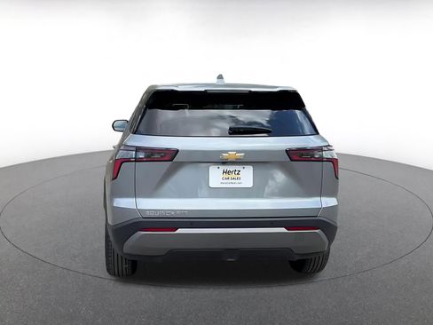 Used 2025 Chevrolet Equinox LT image 12