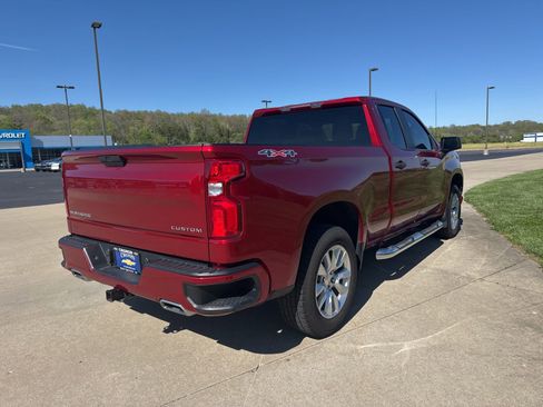 Used 2021 Chevrolet Silverado 1500 Custom AWD/4WD image 4