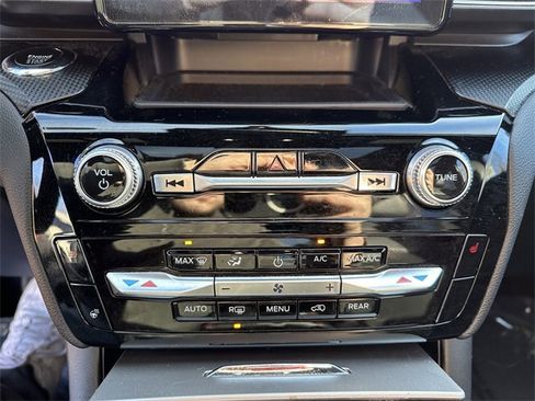 Certified 2023 Ford Explorer ST-Line w/ Class IV Trailer Tow Package image 23