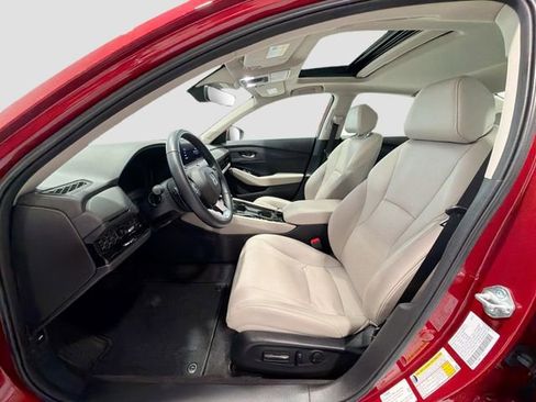 Used 2023 Honda Accord Touring image 18