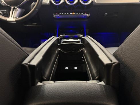Certified 2025 Mercedes-Benz GLB 250 image 15