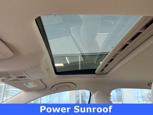 Used 2016 Volkswagen Jetta SEL Premium w/ Lighting Package image 24