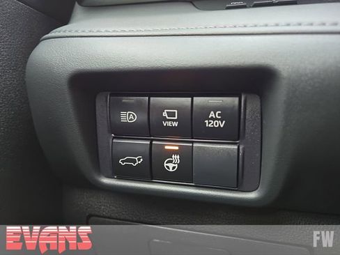 New 2026 Toyota Highlander Limited image 19