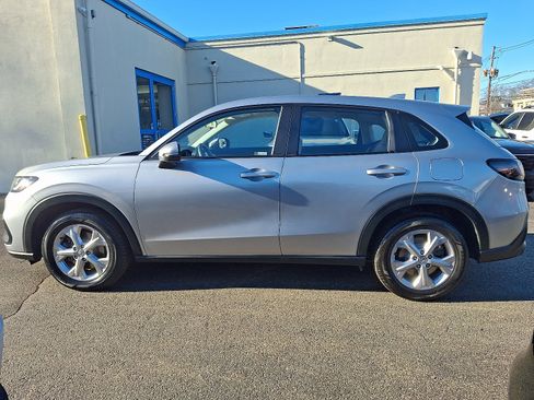 Certified 2023 Honda HR-V LX image 10