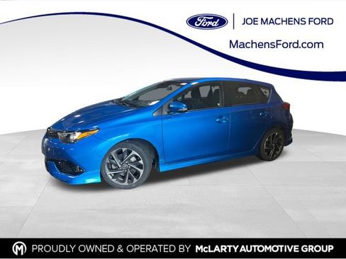 Used 2018 Toyota Corolla iM w/ All-Weather Mat Package FWD image 1