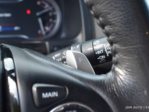 Used 2016 Honda Pilot Touring image 26
