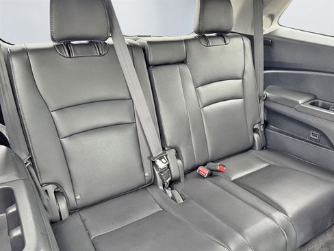 Used 2019 Honda Pilot Touring image 25