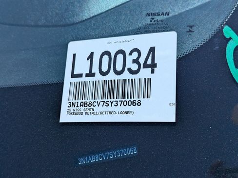Certified 2025 Nissan Sentra SV w/ All-Weather Package FWD image 34