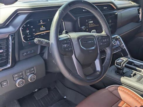 Used 2026 GMC Sierra 1500 Denali Ultimate AWD/4WD image 10