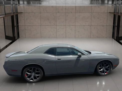 Used 2018 Dodge Challenger SXT w/ Sound Group RWD image 7