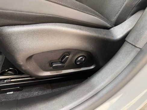 Used 2019 Jeep Renegade Altitude w/ Quick Order Package 22M image 13