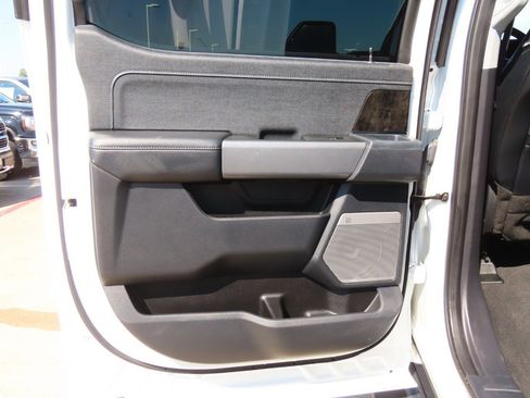 Certified 2024 Ford F250 Lariat w/ Sport Appearance Package image 20