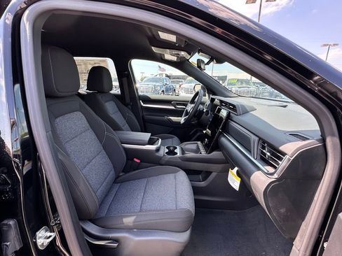 New 2026 GMC Terrain Elevation w/ Technology Package II AWD/4WD image 11