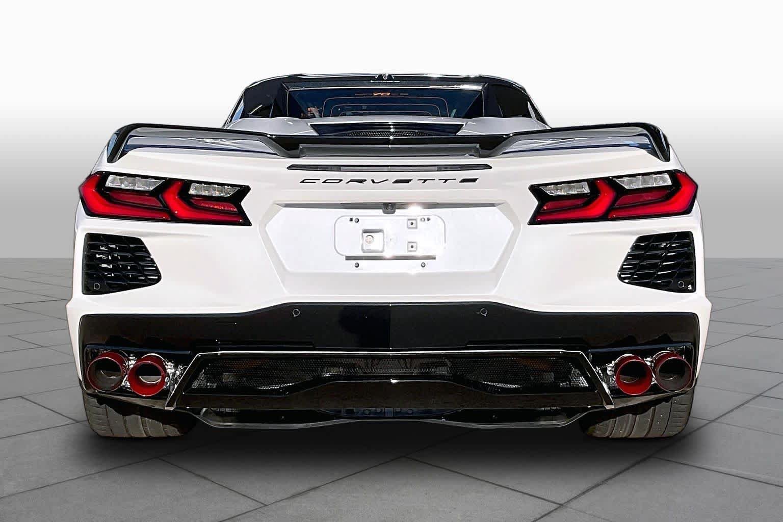 Used 2023 Chevrolet Corvette Stingray Premium Conv w/ Z51 Performance Package RWD image 6