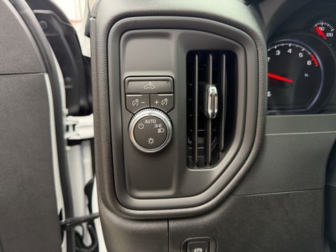 New 2026 GMC Sierra 1500 Pro w/ Pro Value Package image 40